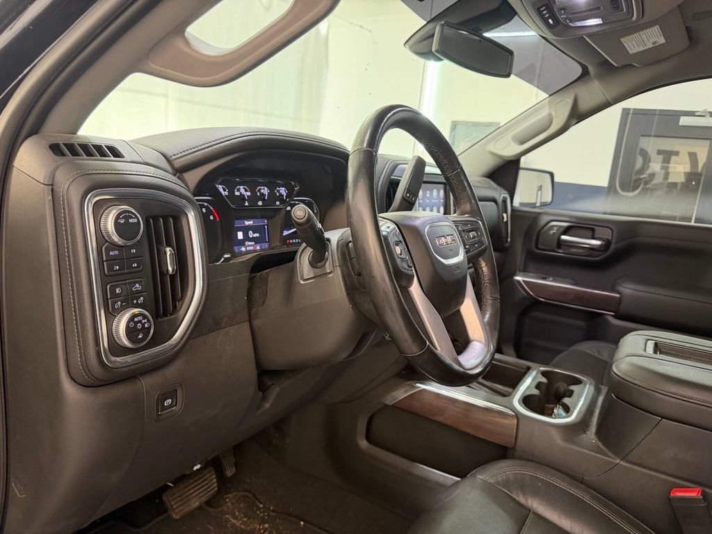 Used 2020 ONYX BLACK GMC SLT image 13