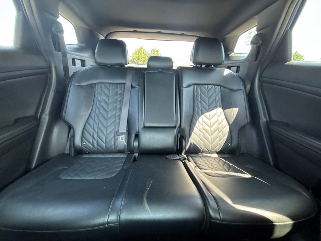 Used 2024 Blue Kia X-Line image 33