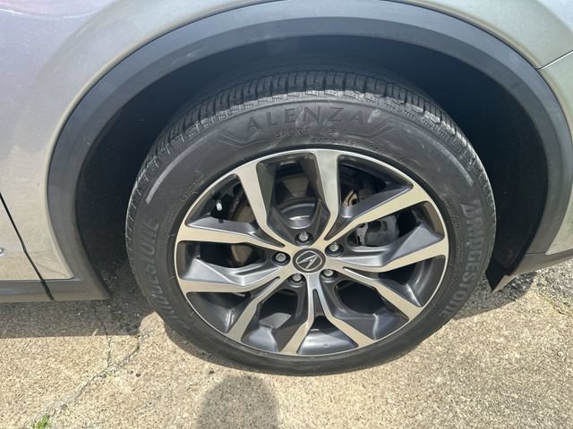 Used 2023 Silver Acura w/Technology Package image 48
