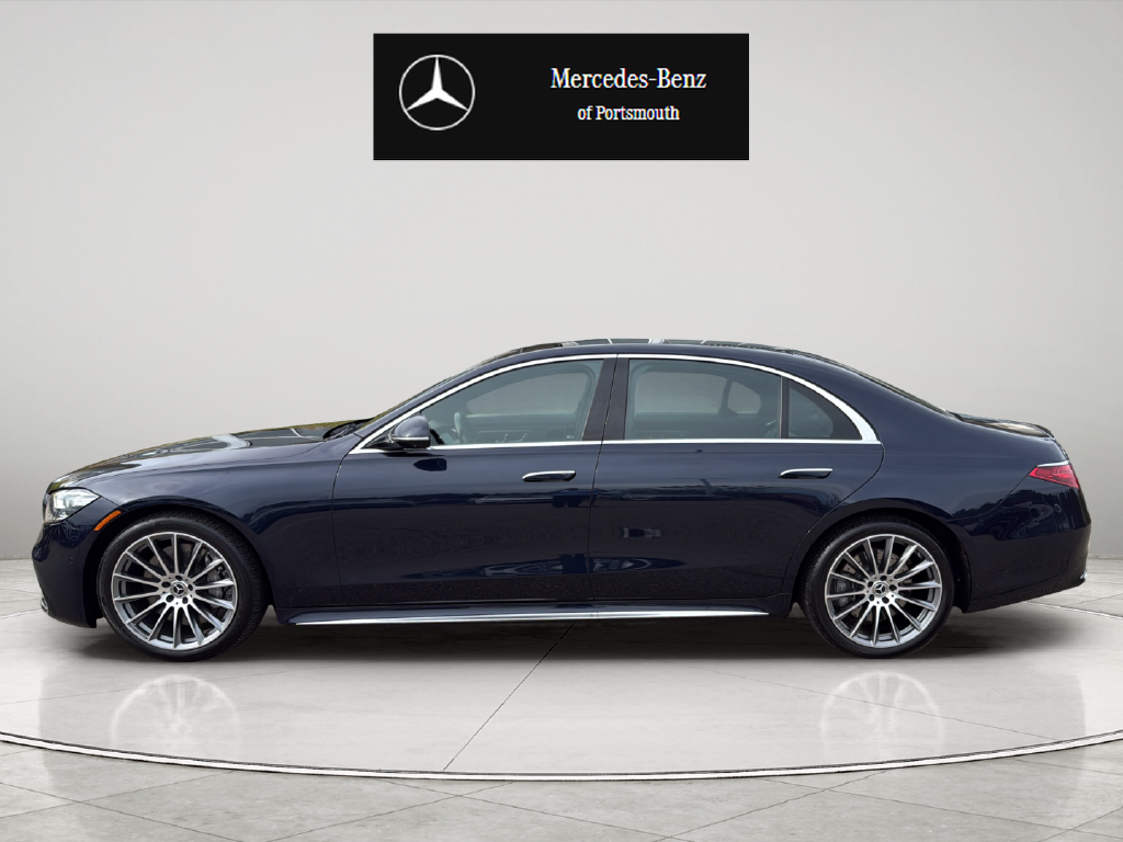 Used 2024 Blue Mercedes-Benz S 580 image 2