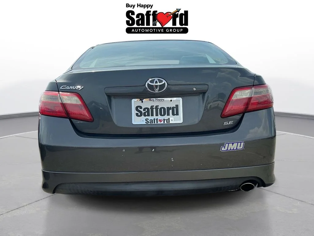Used 2007 Gray Toyota SE image 11