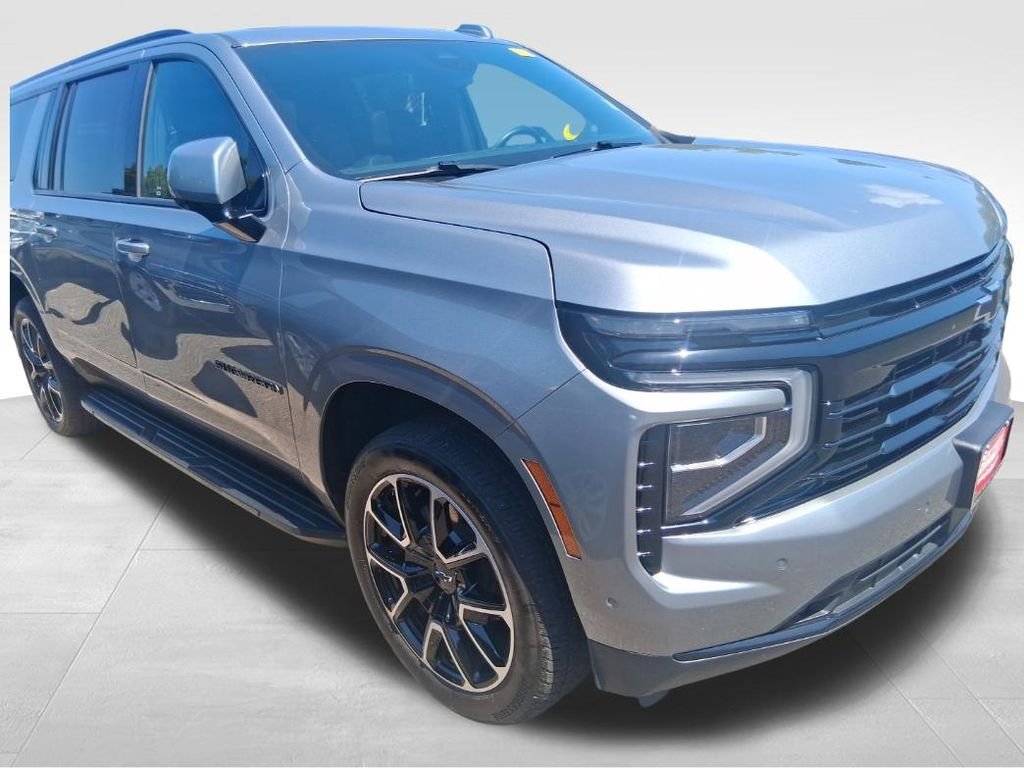Used 2025 Gray Chevrolet RST image 14