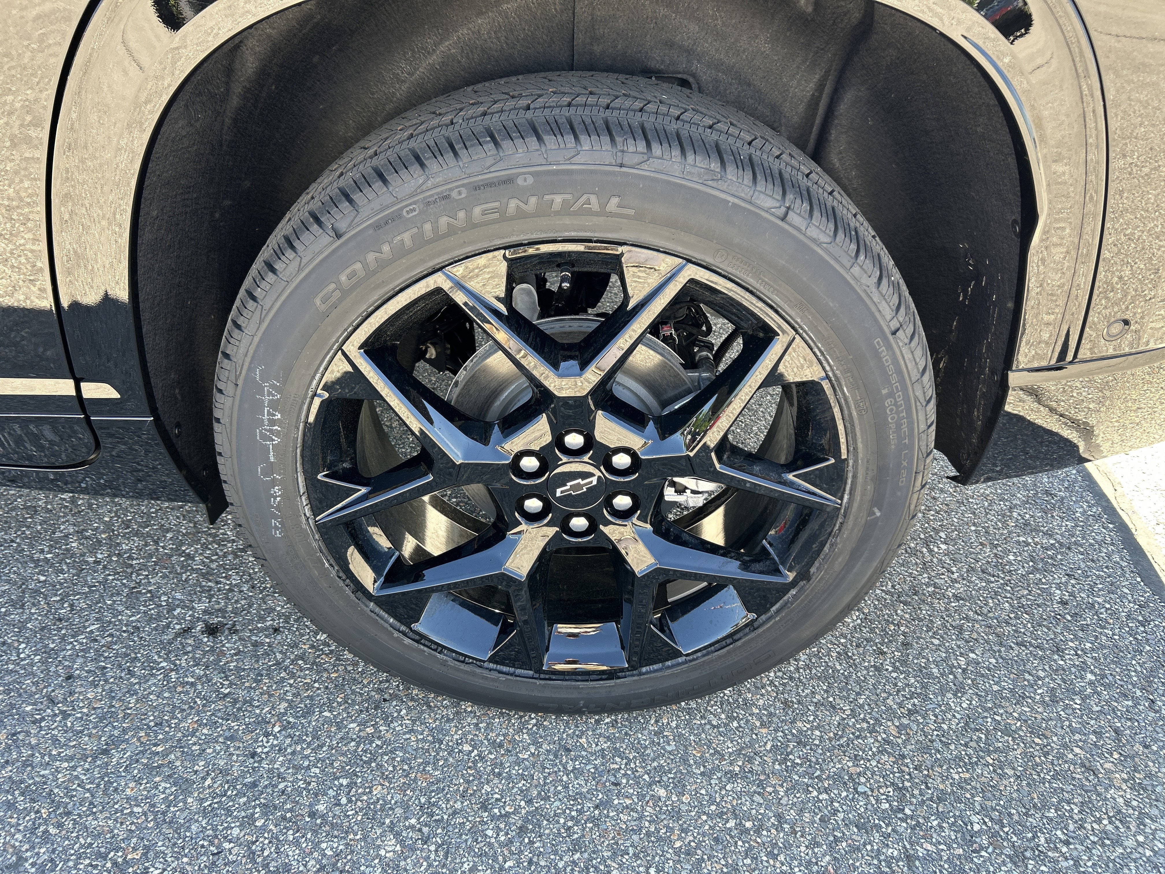 New 2026 Mosaic Black Metallic Chevrolet RS image 5
