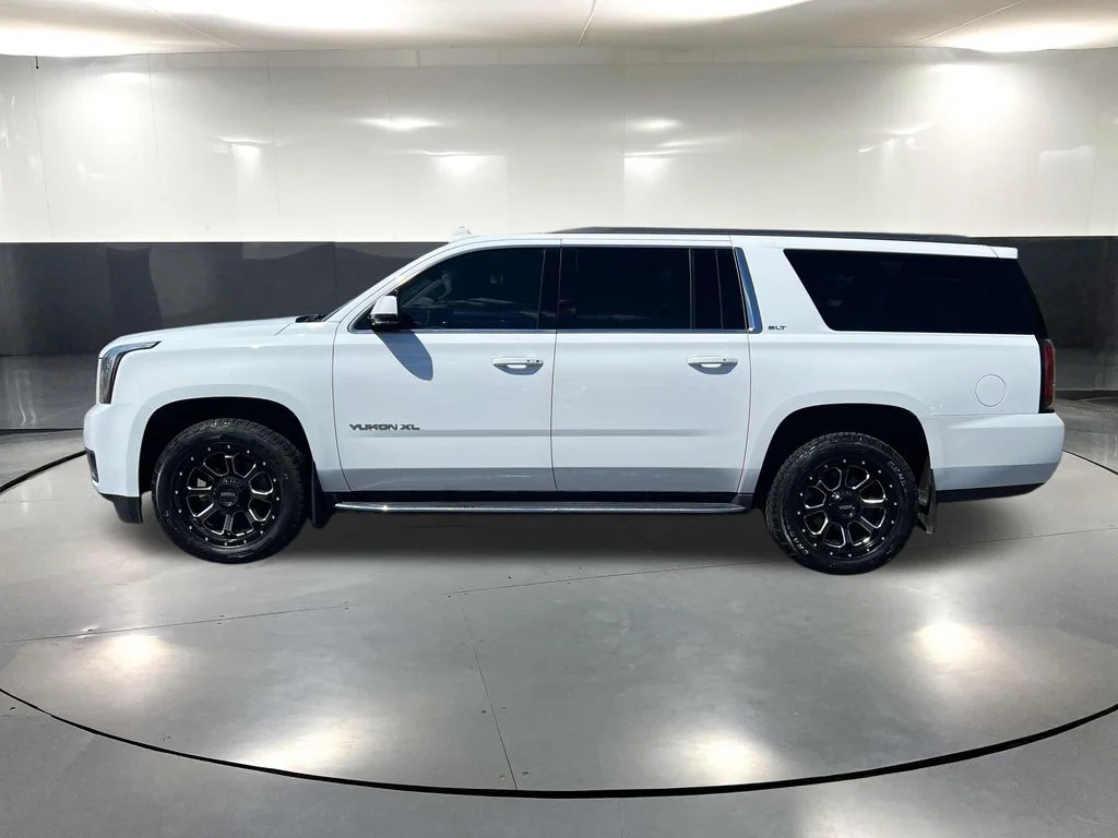 Used 2019 White GMC SLT image 11