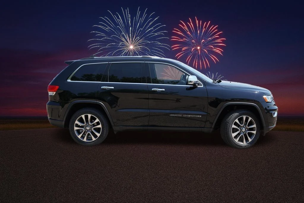 Certified Used 2018 Diamond Black Crystal Pearlcoat Jeep Limited image 3