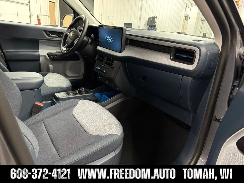New 2026 Carbonized Gray Metallic Ford XLT image 19