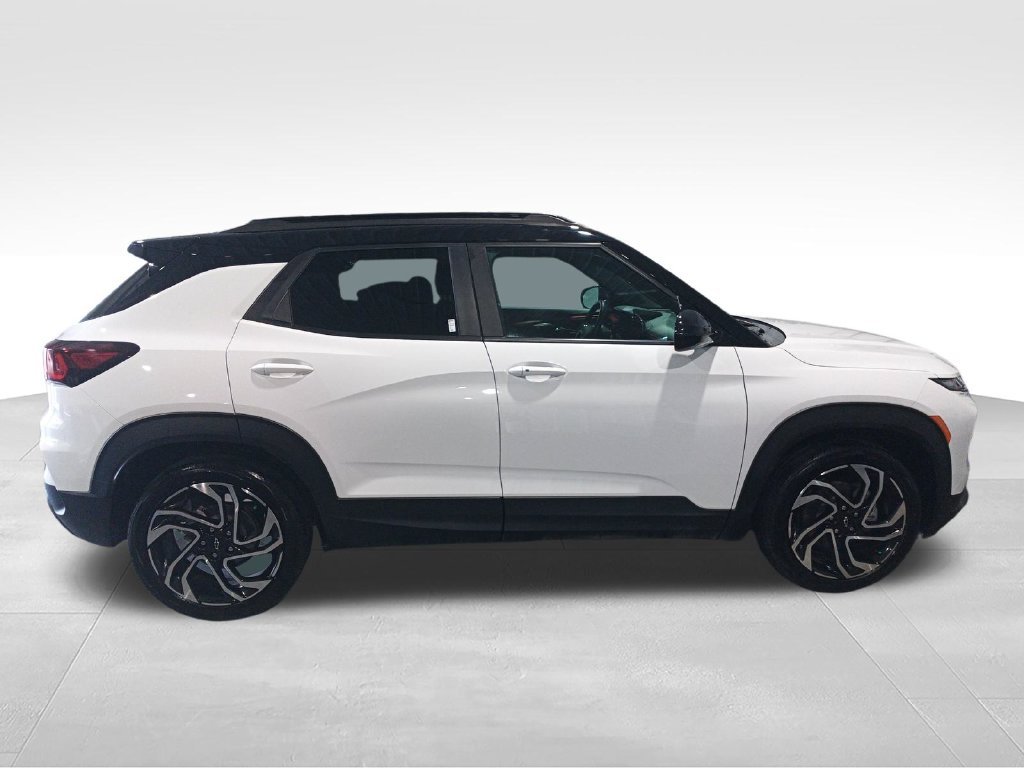 Used 2024 White Chevrolet RS image 6