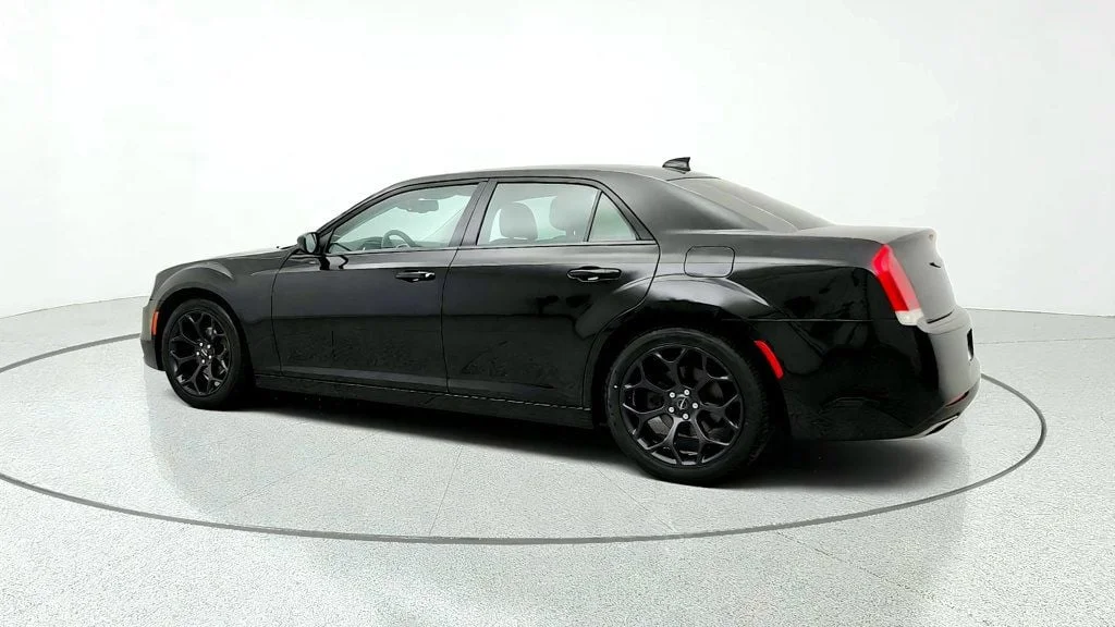 Used 2020 Gloss Black Chrysler Touring RWD w/ Sport Appearance Package image 7
