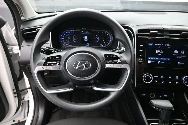 Used 2023 White Hyundai SEL image 7