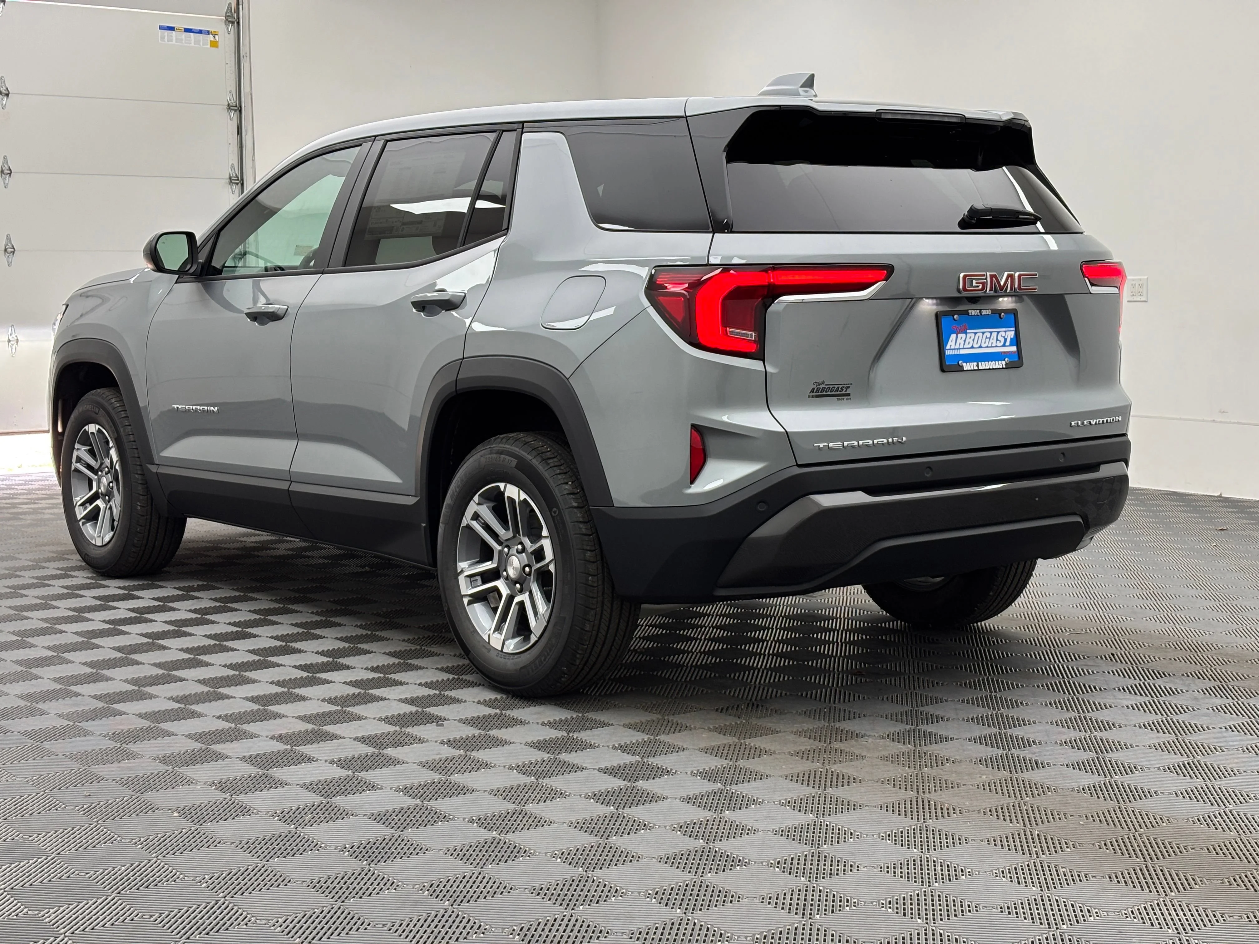 2027 GMC Terrain Elevation - Photo 10
