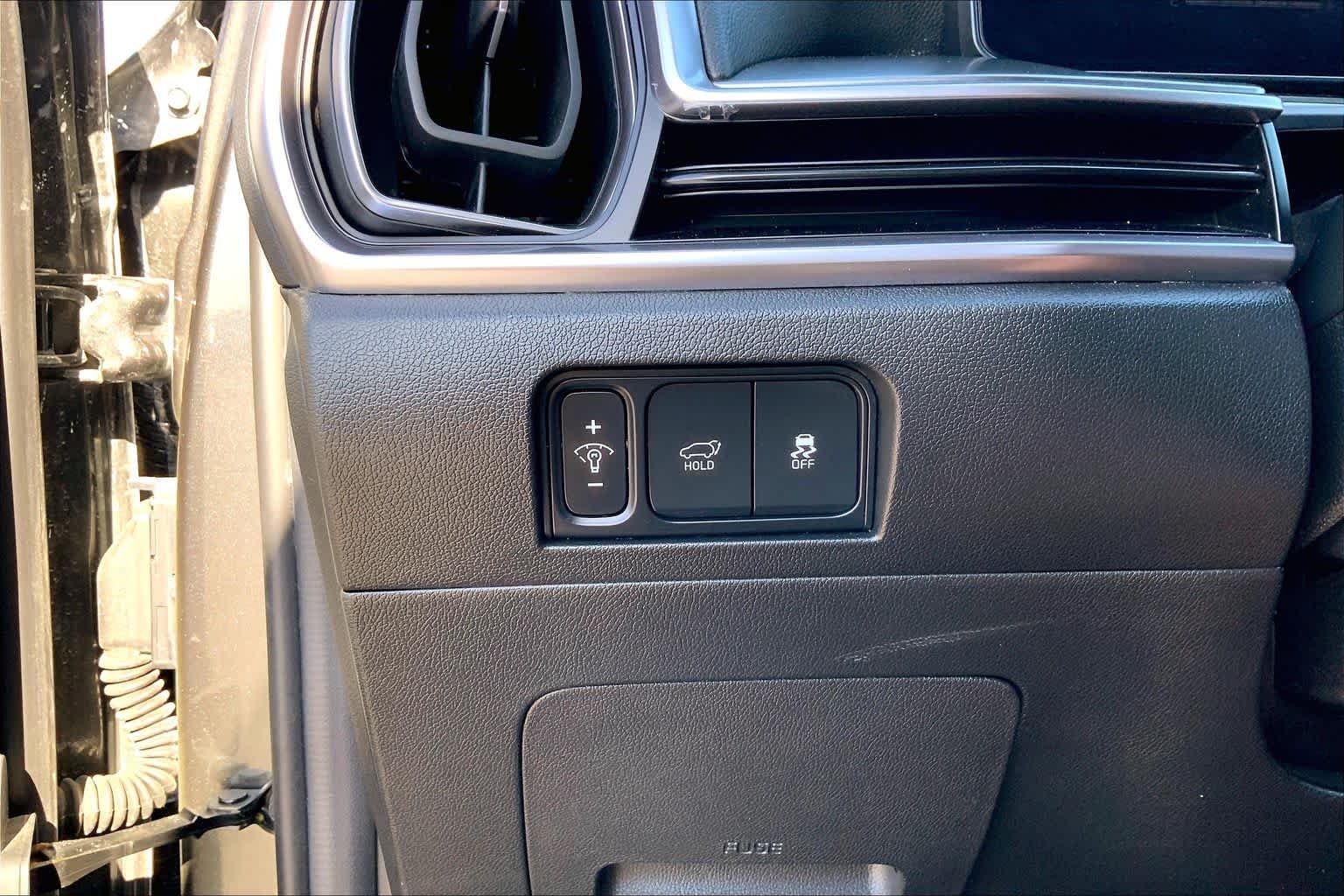 Used 2025 Interstellar Gray Kia EX image 36