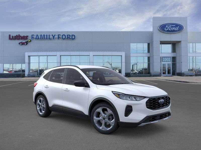 New 2026 Star White Metallic Tri-coat Ford ST-Line image 30