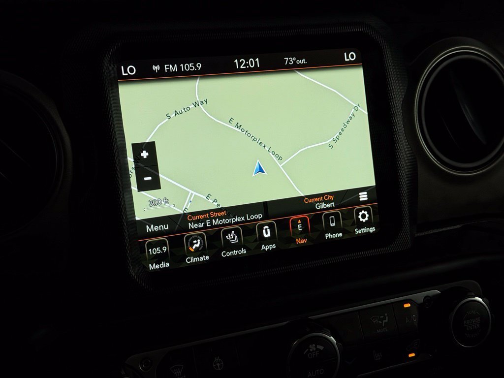 Used 2023 Green Jeep Sport image 21