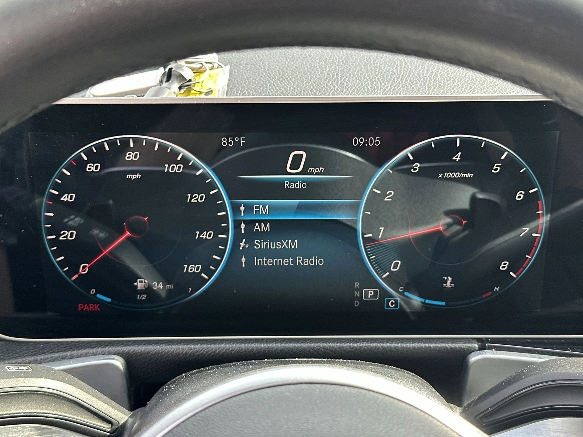Used 2021 Denim Blue Metallic Mercedes-Benz GLB 250 image 10