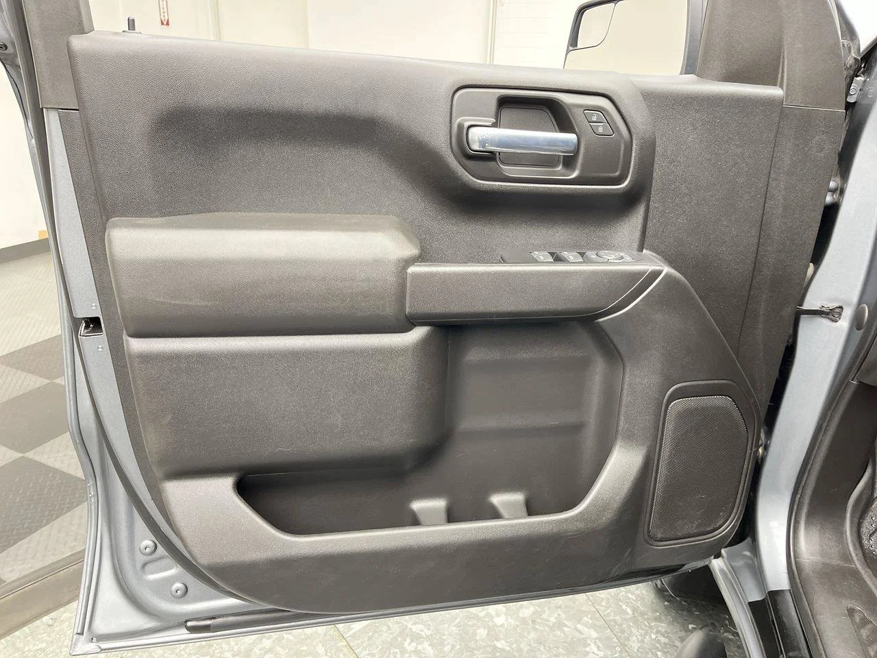 Certified Used 2022 Gray Chevrolet Custom Trail Boss image 7