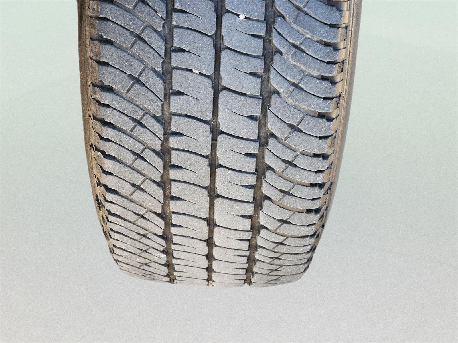Used 2020 Iconic Silver Ford XLT image 10