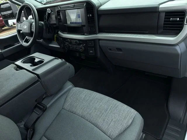 Used 2026 White Ford XLT image 33