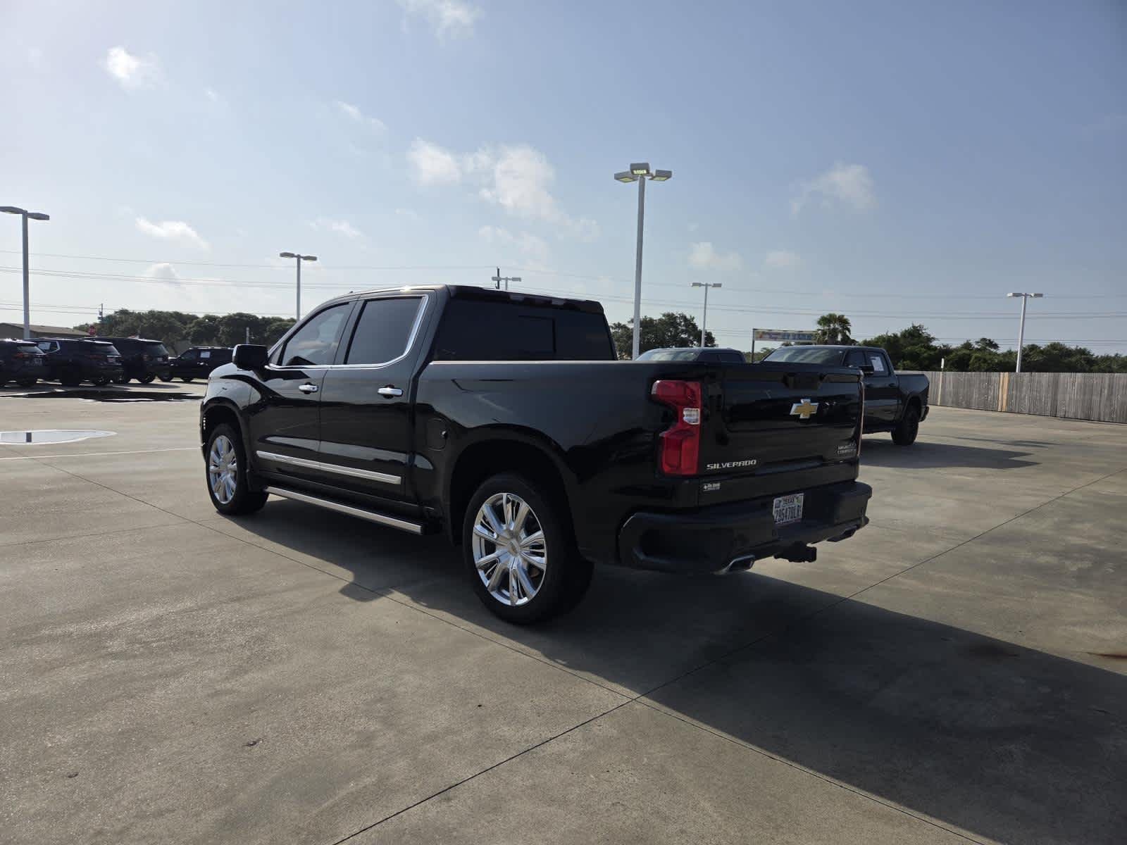 Used 2024 Black Chevrolet High Country image 3