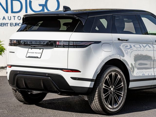Used 2026 Fuji White Land Rover S image 7