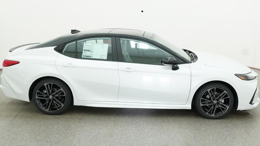 New 2026 Wind Chill Pearl with Midnight Black Metallic roof Toyota XSE image 14
