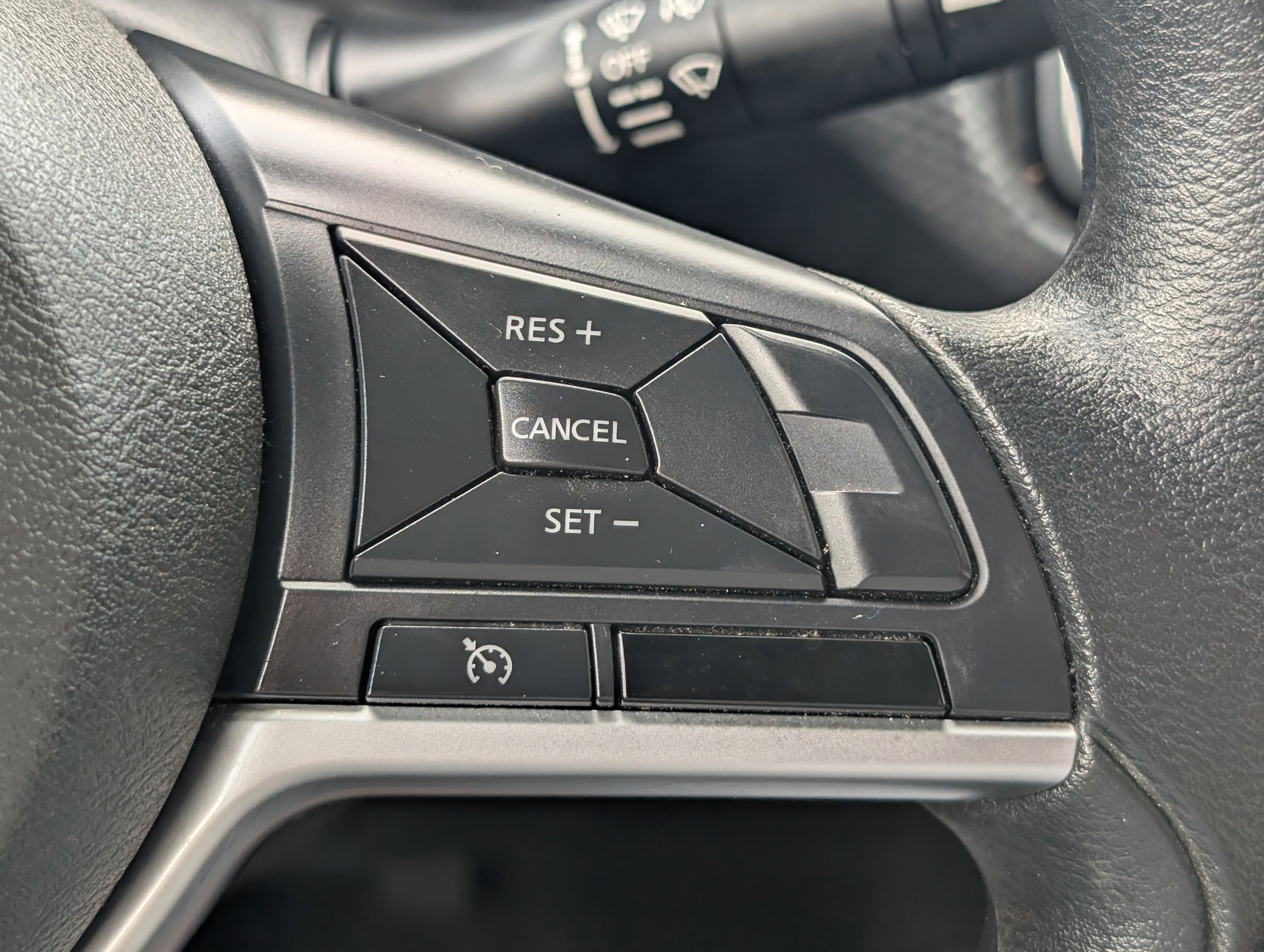 Used 2021 Super Black Nissan S image 22