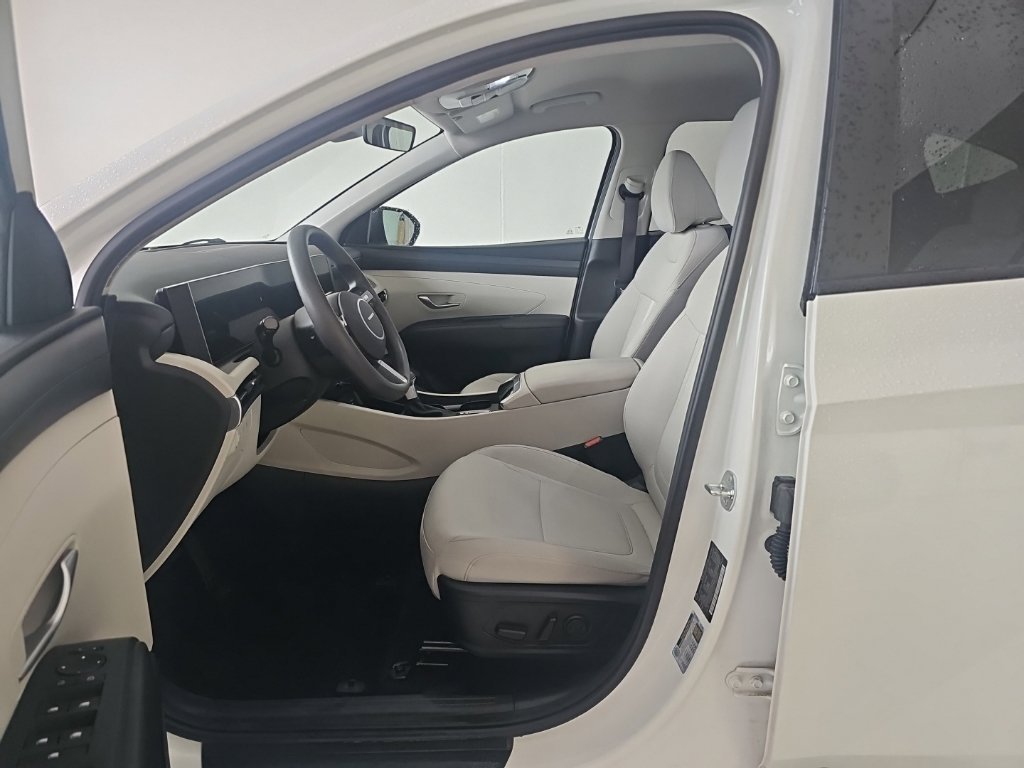 Certified Used 2026 White Hyundai SEL image 9