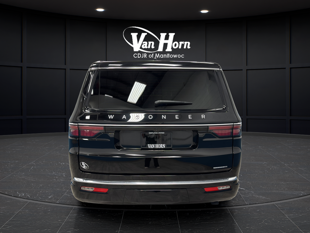 Used 2024 Diamond Black Crystal Pearlcoat Jeep Series II image 6