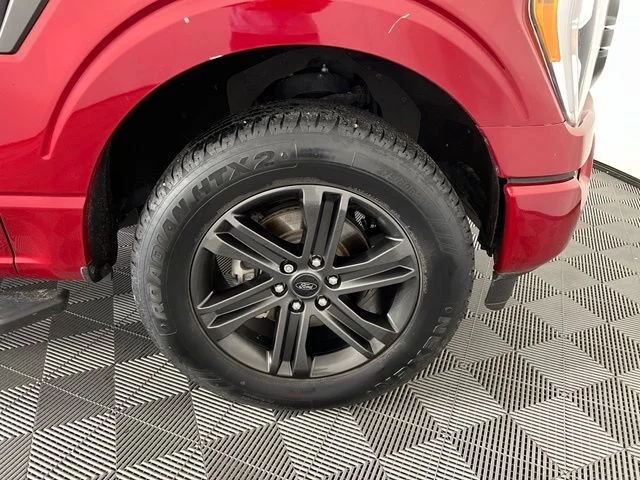 Used 2021 Red Ford XLT image 49