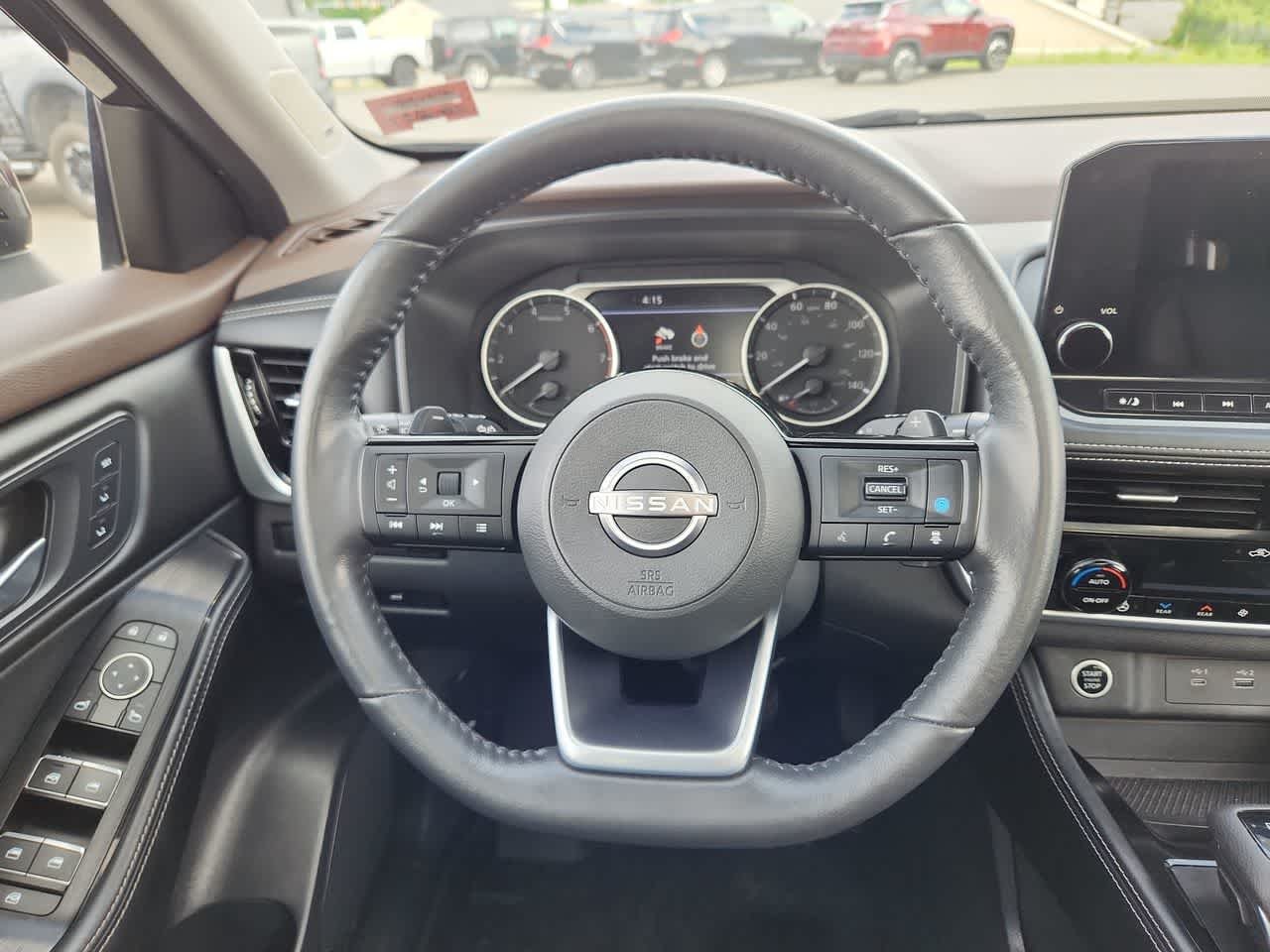 Used 2023 Black Nissan SL image 19