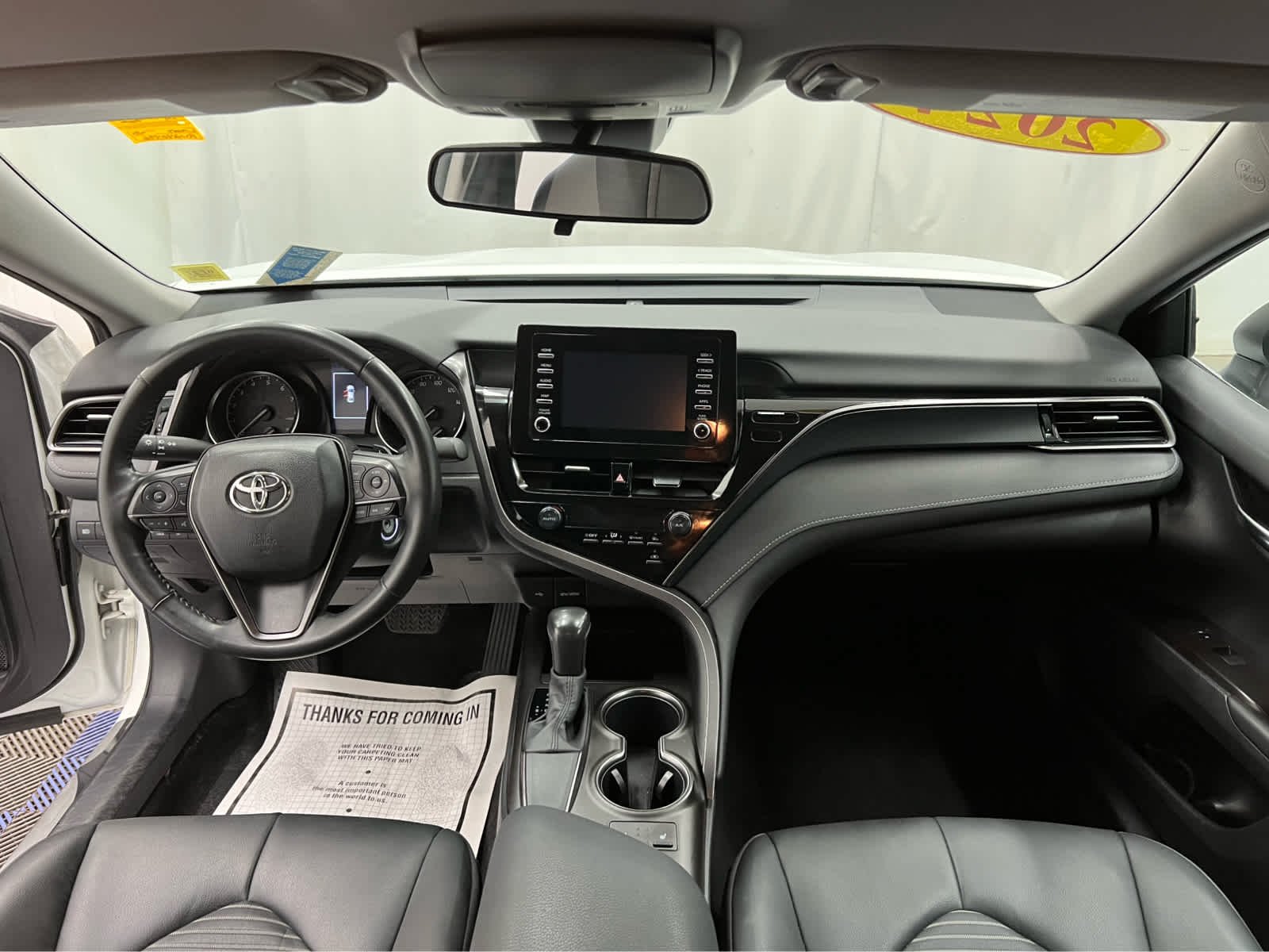 Used 2024 Ice Cap Toyota SE image 21