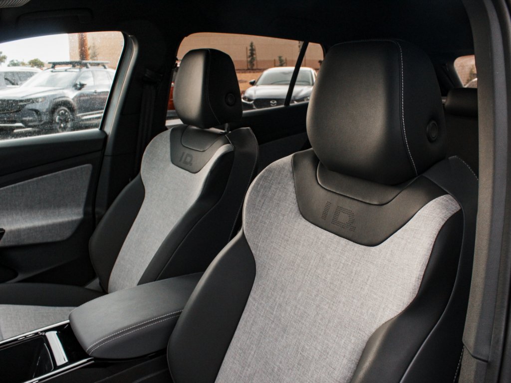 Used 2025 silver mist metallic Volkswagen Pro image 20