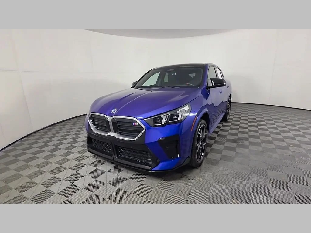 Used 2025 Blue Metallic BMW M35i image 53