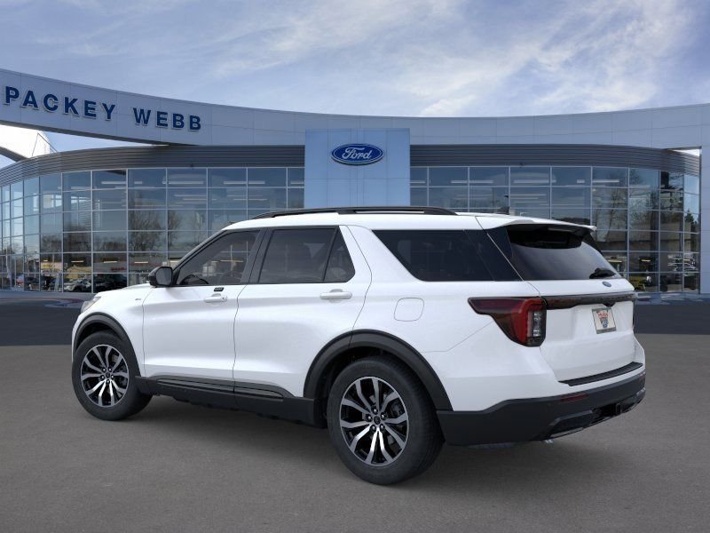 New 2026 White Metallic Ford ST-Line image 6