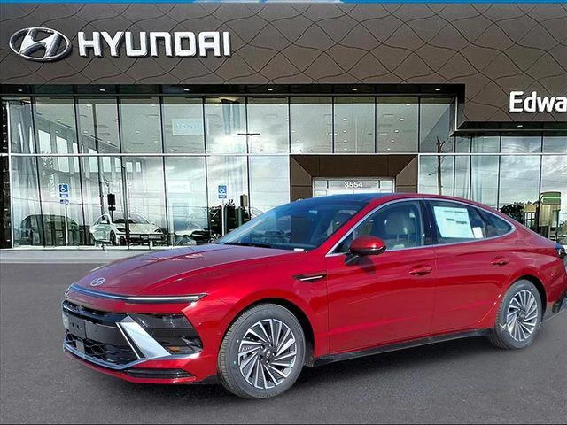 2025 Hyundai Sonata Limited's photo