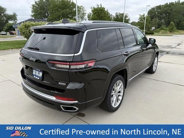 Used 2023 Diamond Black Crystal Pearlcoat Jeep Summit image 8