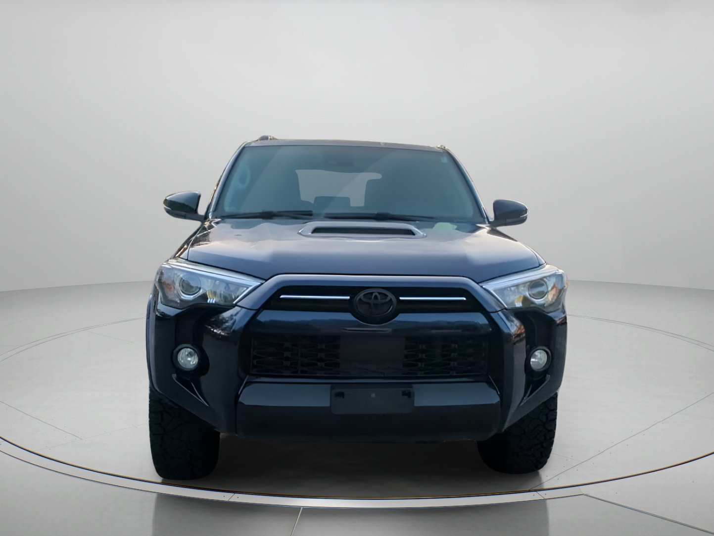 Used 2020 Nautical Blue Metallic Toyota Venture image 3