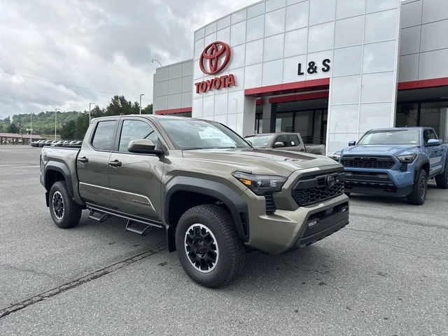 2026 Toyota Tacoma TRD Off-Road