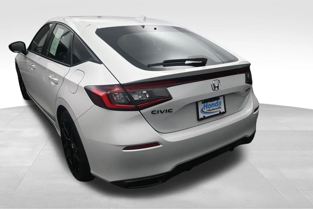2026 Honda Civic Hatchback Sport - Photo 13