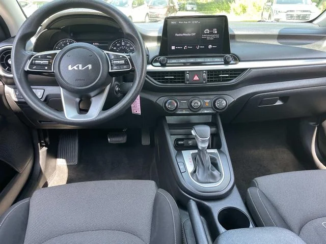 Used 2024 Black Kia LXS image 15
