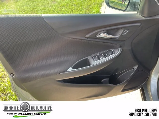 2024 Chevrolet Malibu 1LT - Photo 11