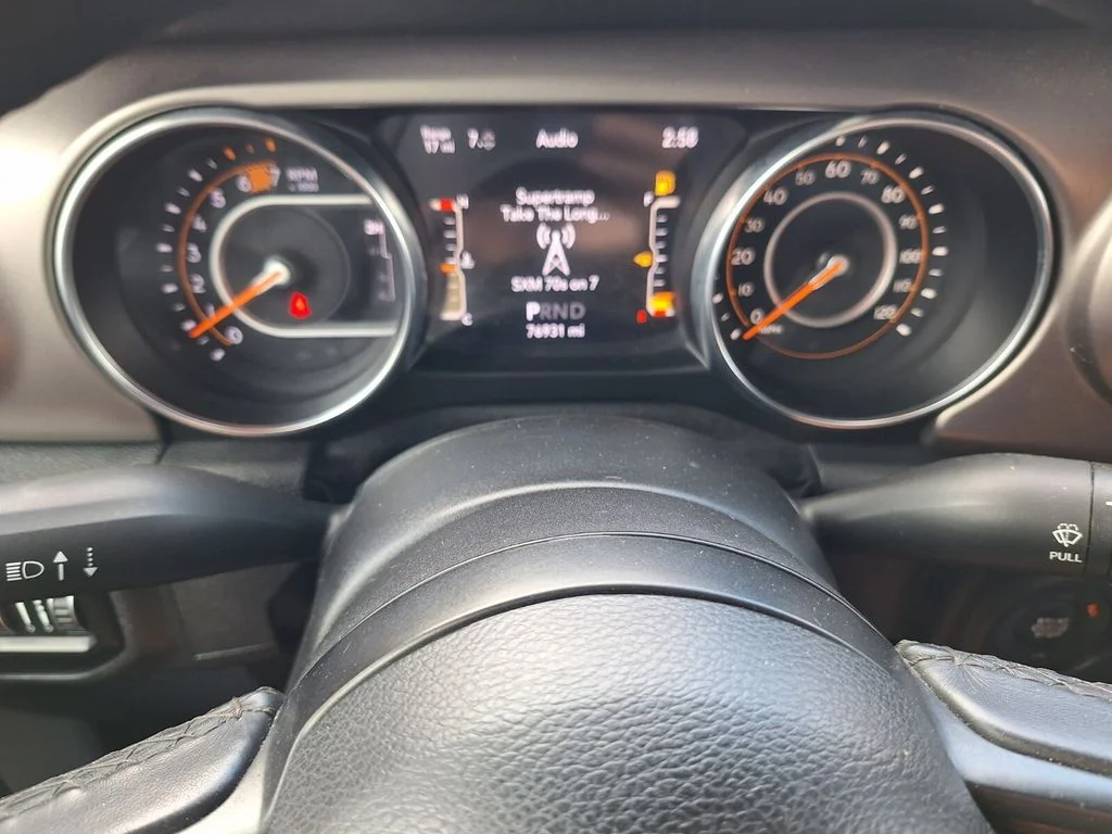Used 2020 Gray Jeep Sport S image 14
