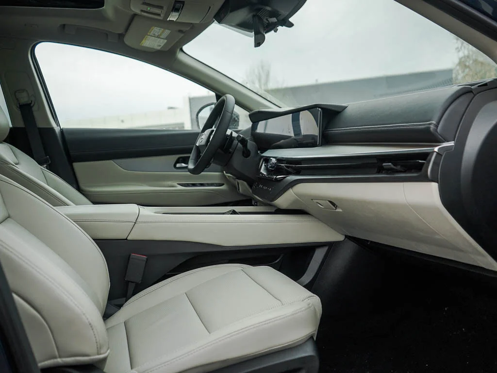 New 2026 Everest White Pearl Tricoat Nissan SL image 10