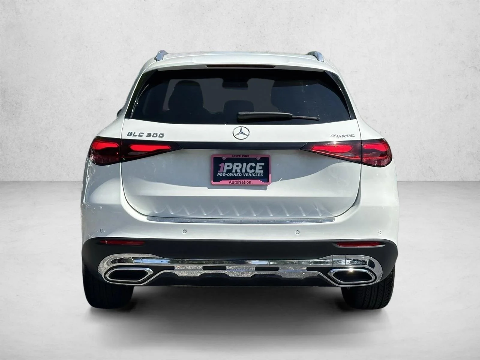 Used 2023 Polar White Mercedes-Benz GLC 300 image 6