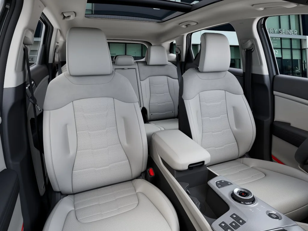 New 2027 Gravity Gray Kia SX Prestige image 15
