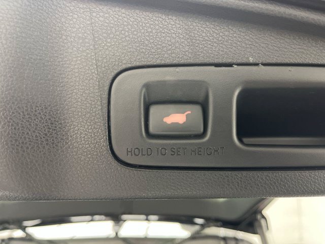 Used 2018 Crystal Black Pearl Honda EX-L image 30