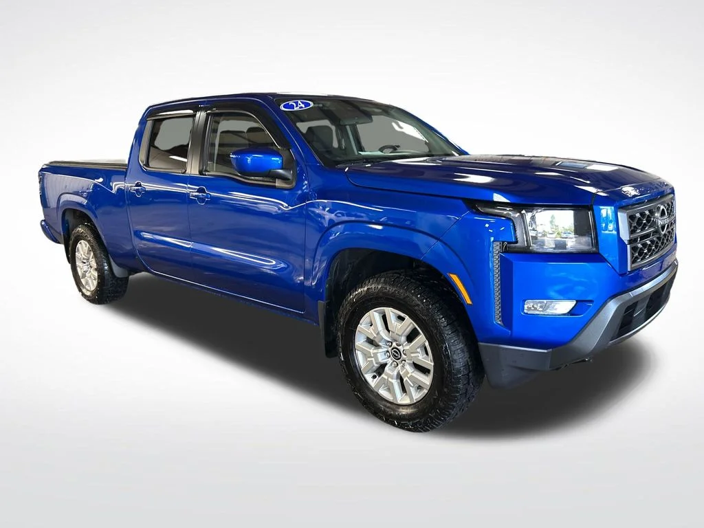 Used 2024 Blue Nissan SV image 8