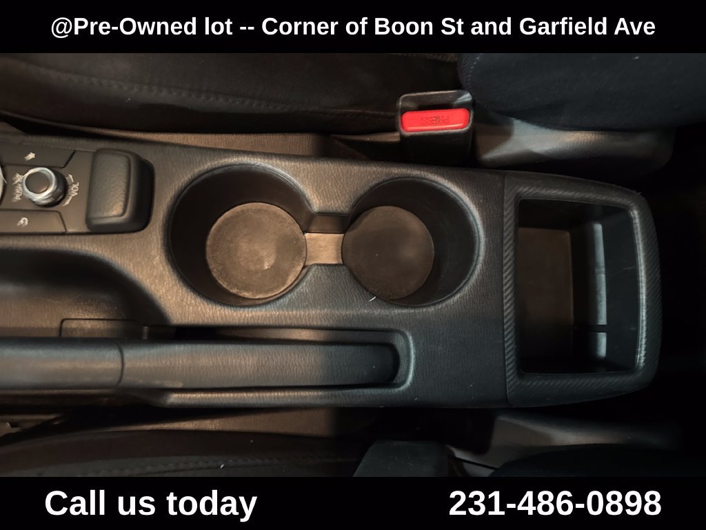 Used 2016 Blue Scion Base image 26