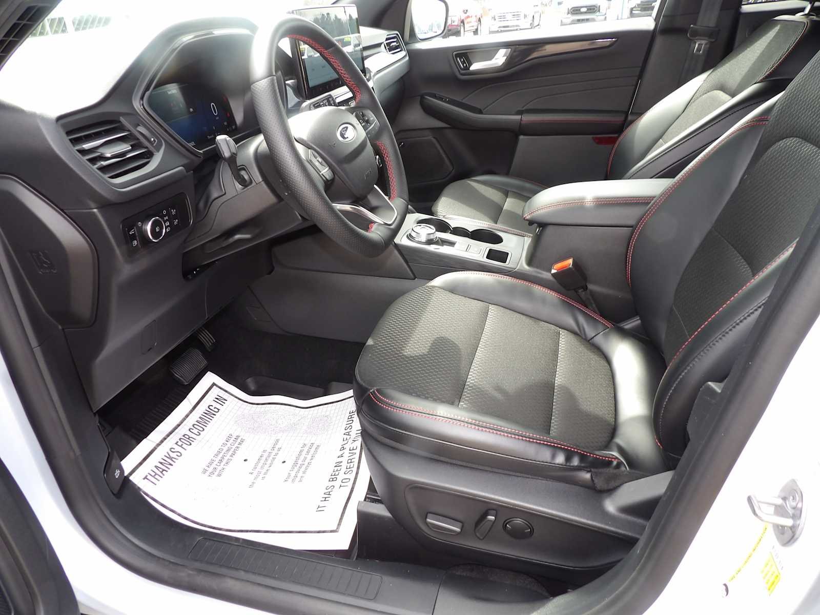 Used 2025 Space Silver Ford ST-Line Select image 10