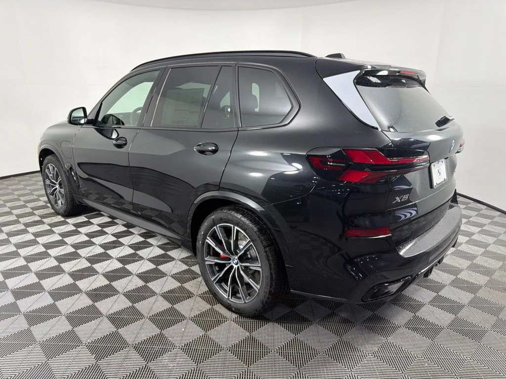 Used 2026 Black Sapphire Metallic BMW xDrive50e image 7