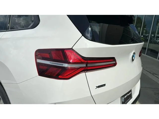 2026 BMW X3 30 - Photo 11